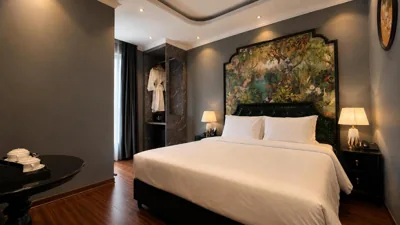 Junior Suite mit Balkon — Hanoi Madelise Riverie Hotel & Spa